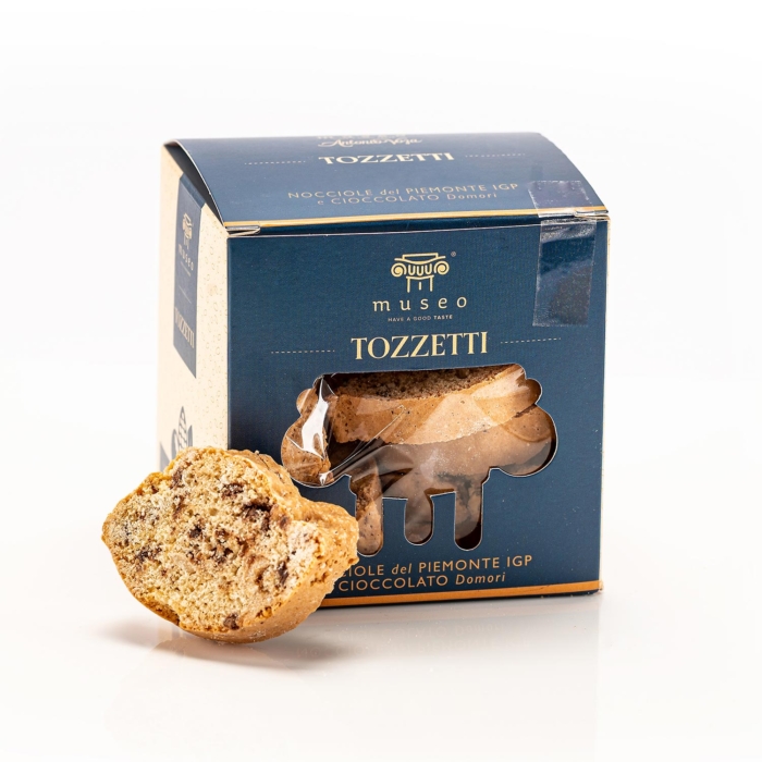 Tozzetti con nocciole del Piemonte Caffè pasticceria Museo